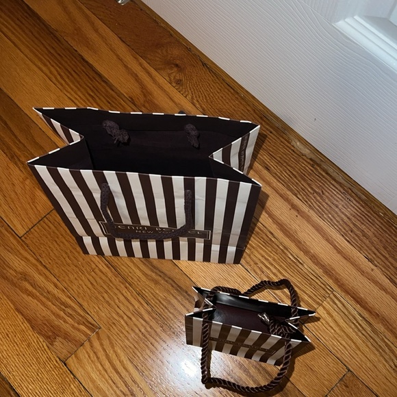 Henri Bendel Paper Shopping Bags - Picture 2 of 3